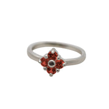 Load image into Gallery viewer, Lucky-Clover-Ring-Garnet-sterling-silver