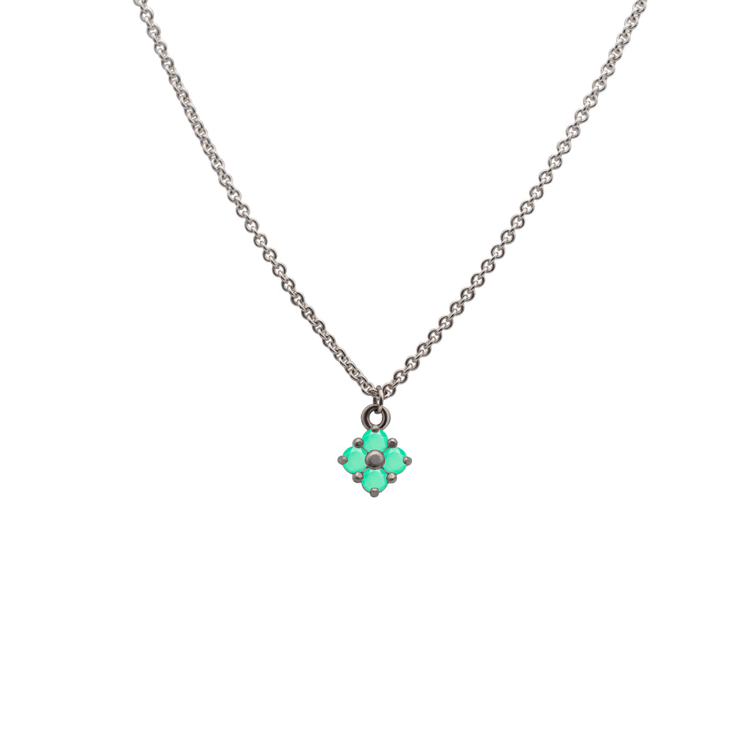 Lucky Choker in Chrysoprase